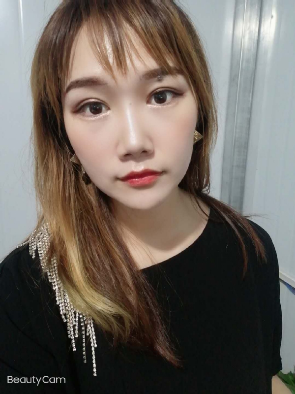 艾薇的第四张照片--杭州相亲服务中心