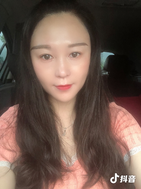 云云的第一张照片--杭州相亲服务中心
