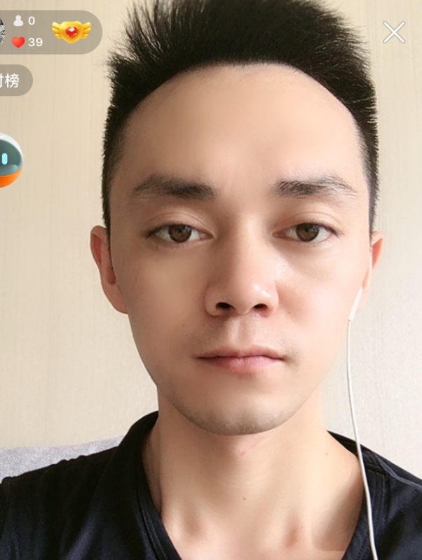 游爽的第一张照片--杭州相亲服务中心