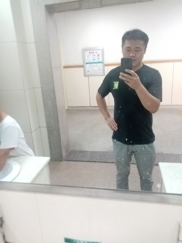 随遇而安的第一张照片--杭州相亲服务中心