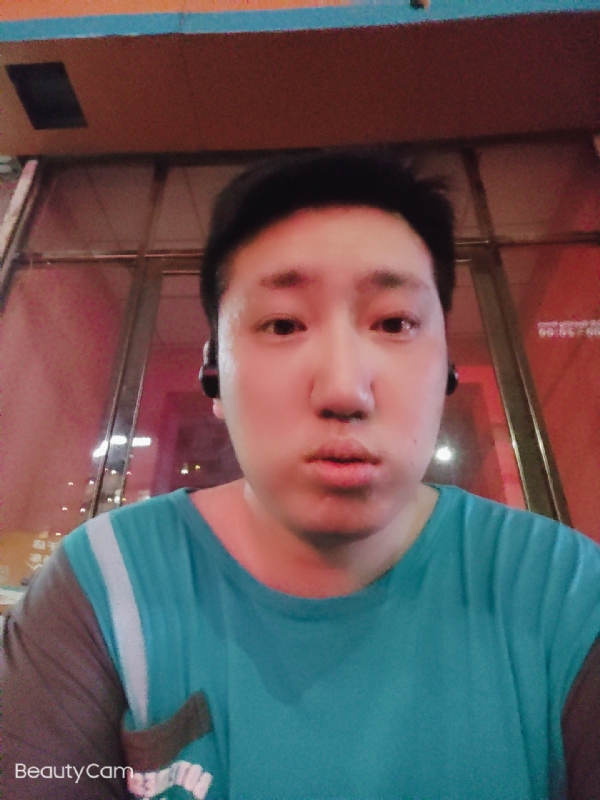 夜月星辰的第一张照片--杭州相亲服务中心