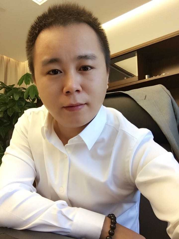 天若有情的第一张照片--杭州相亲服务中心