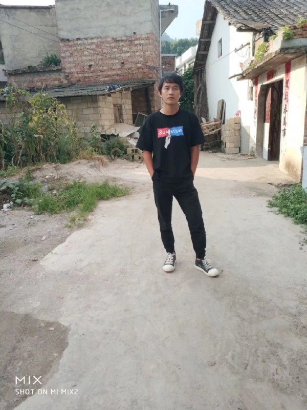 活活该的第一张照片--杭州相亲服务中心