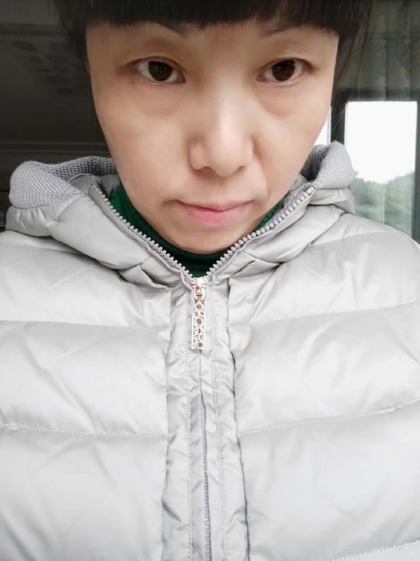 一抹幽蓝的第一张照片--杭州相亲服务中心