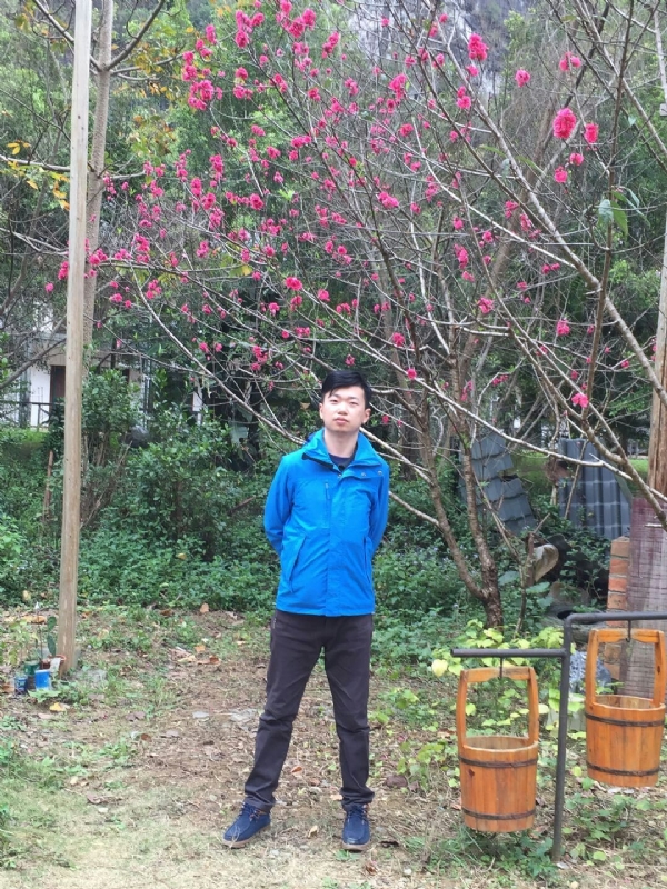 金生水起的第一张照片--杭州相亲服务中心