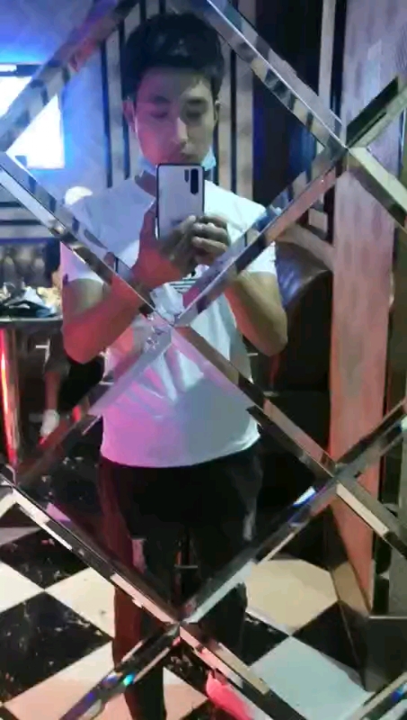 暖心的第一张照片--杭州相亲服务中心