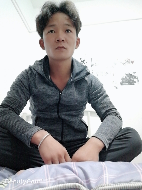 东浩学长的第一张照片--杭州相亲服务中心