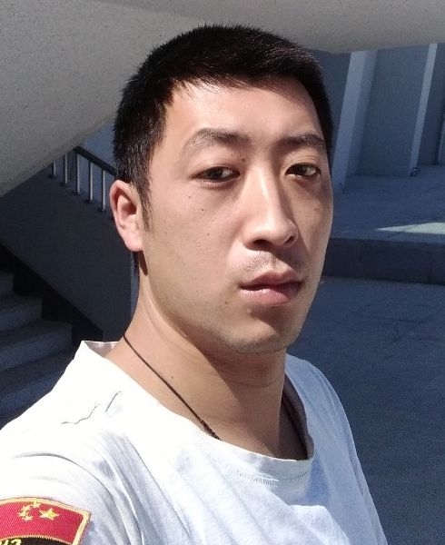 小小的第一张照片--杭州相亲服务中心