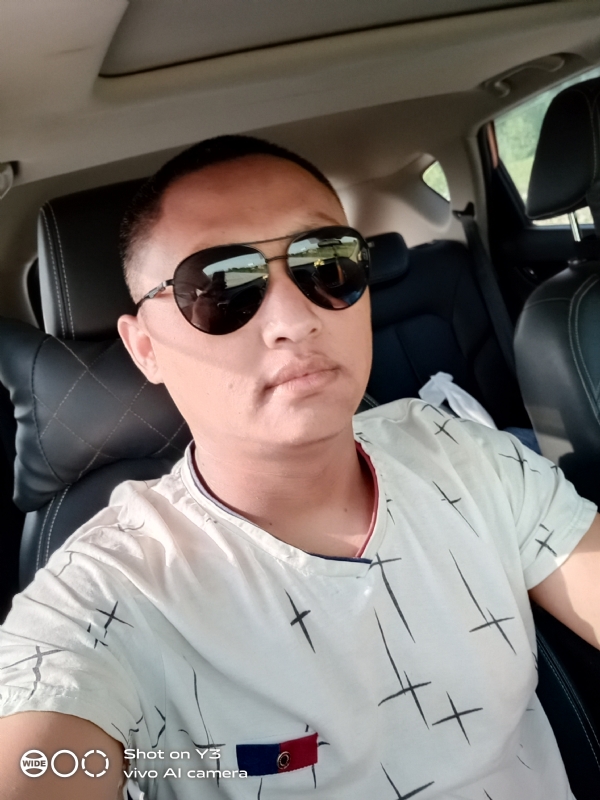 寻缘的第一张照片--杭州相亲服务中心