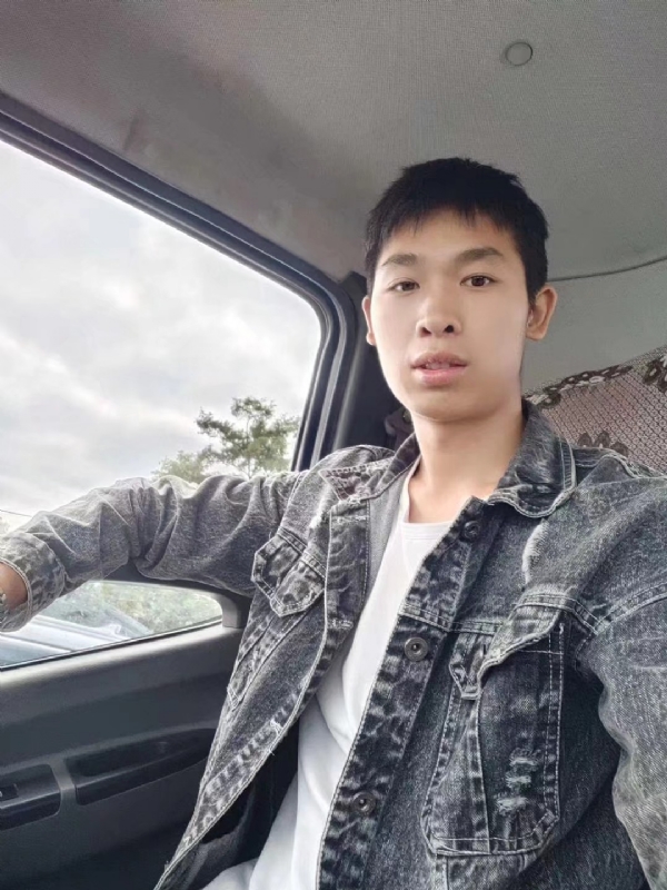 康康的第一张照片--杭州相亲服务中心