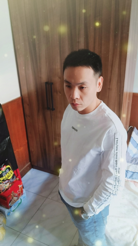 没有蜡笔的小航的第三张照片--杭州相亲服务中心