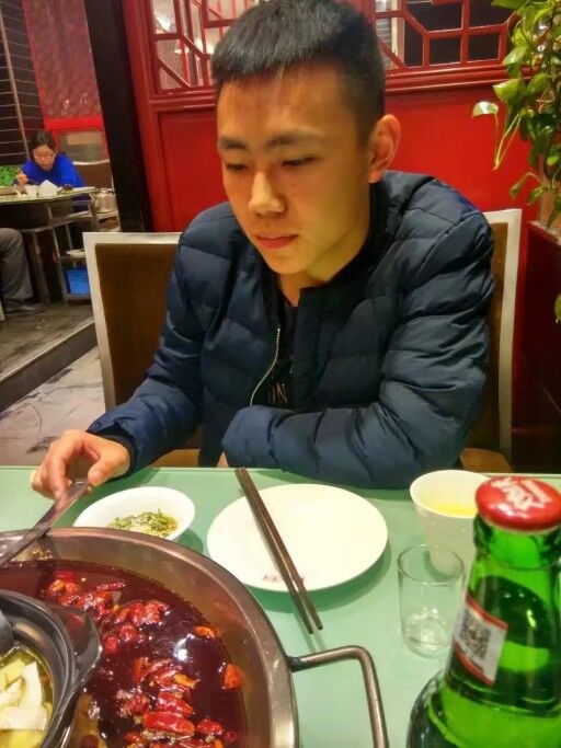 圈圈的第二张照片--杭州相亲服务中心