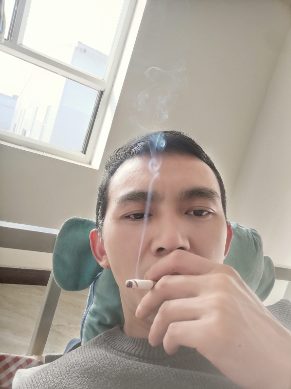殇情的第一张照片--杭州相亲服务中心