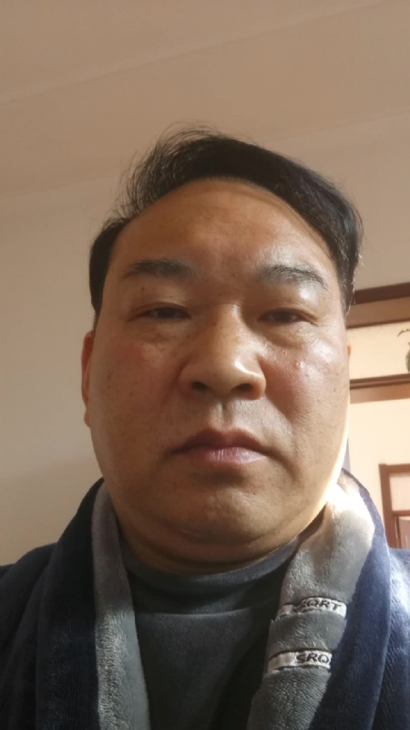 笨笨的第一张照片--杭州相亲服务中心