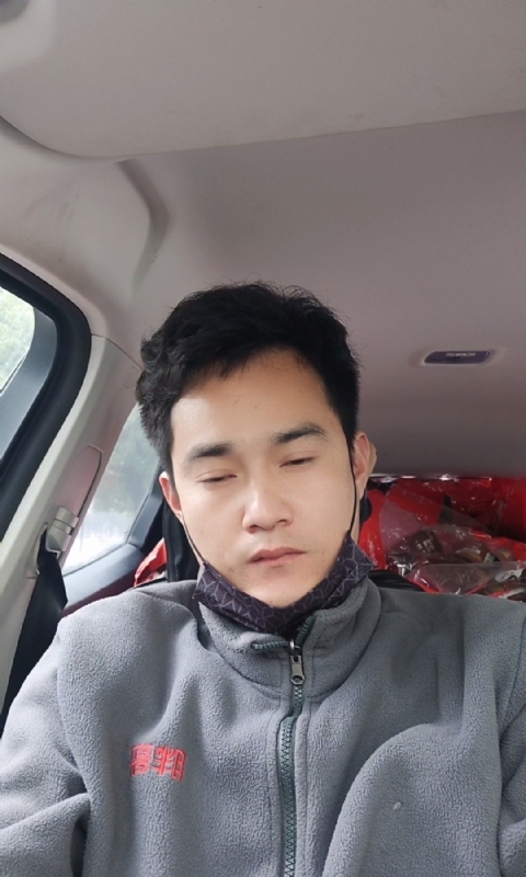 冷锋的第一张照片--杭州相亲服务中心