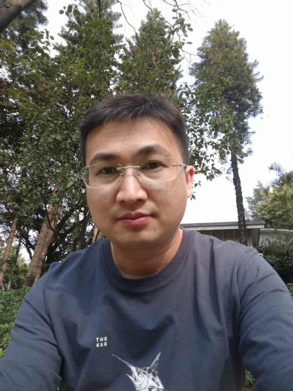 不如随风的第二张照片--杭州相亲服务中心