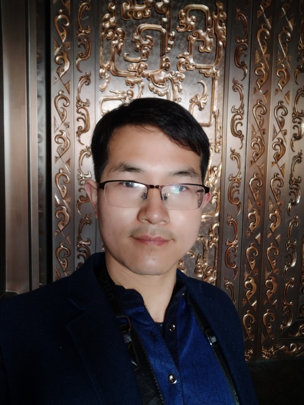 鹏鸟的第一张照片--杭州相亲服务中心