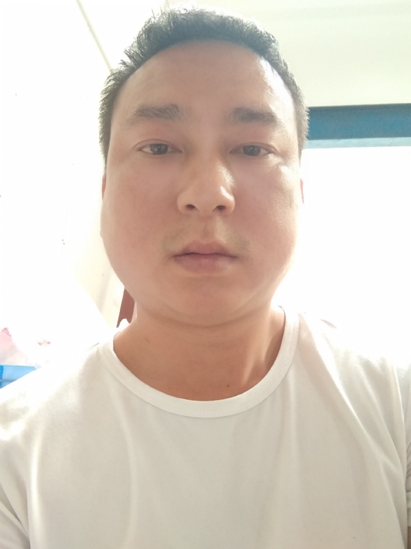 大叔的第一张照片--杭州相亲服务中心