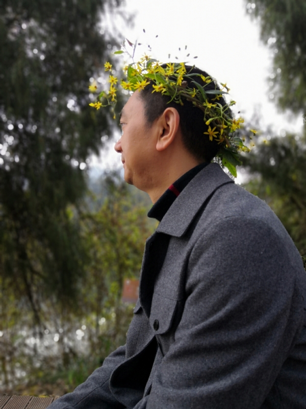 小白杨的第一张照片--杭州相亲服务中心