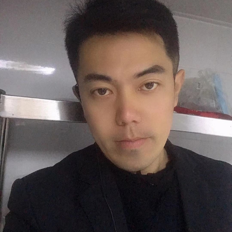 李龙的第二张照片--杭州相亲服务中心