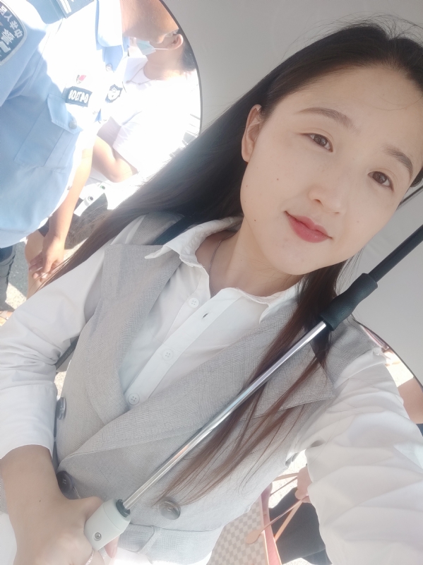 木子田心的第一张照片--杭州相亲服务中心