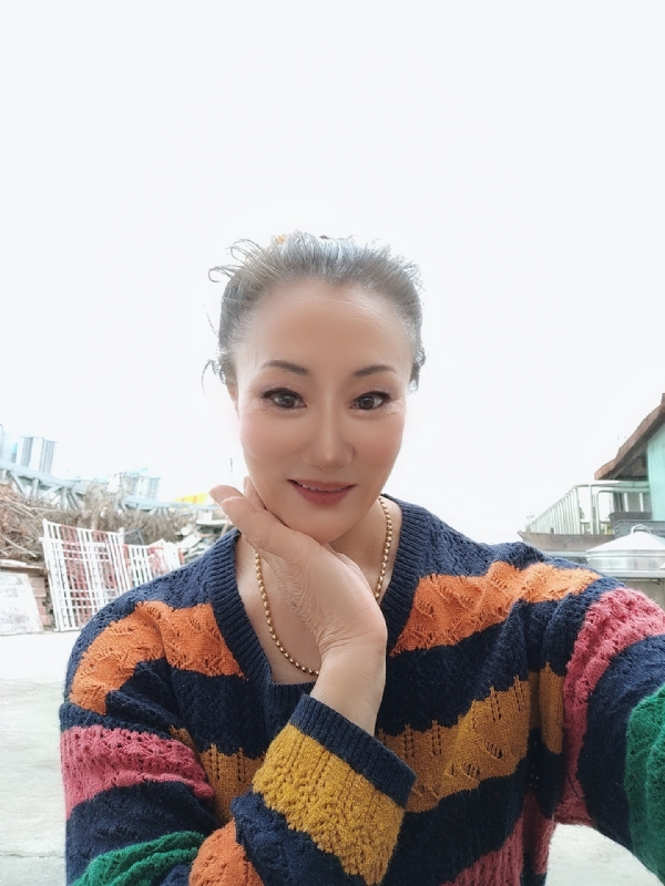 燕子的第四张照片--杭州相亲服务中心
