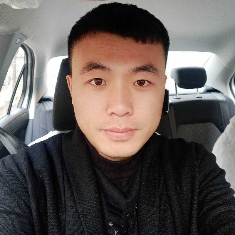 董加个龙的第一张照片--杭州相亲服务中心