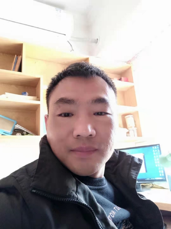 向前葱的第一张照片--杭州相亲服务中心