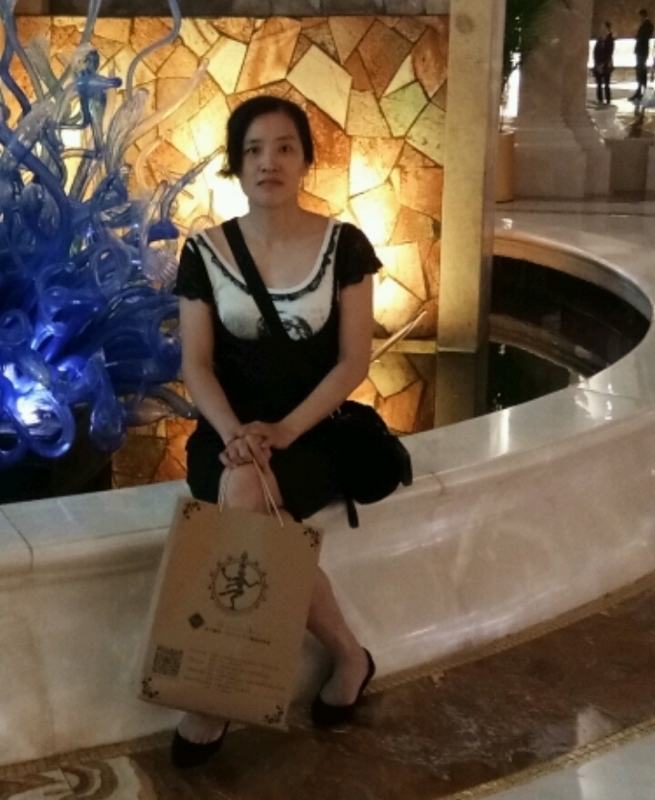 Anna的第二张照片--杭州相亲服务中心