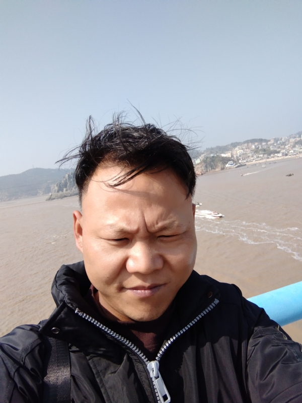 真心的第一张照片--杭州相亲服务中心