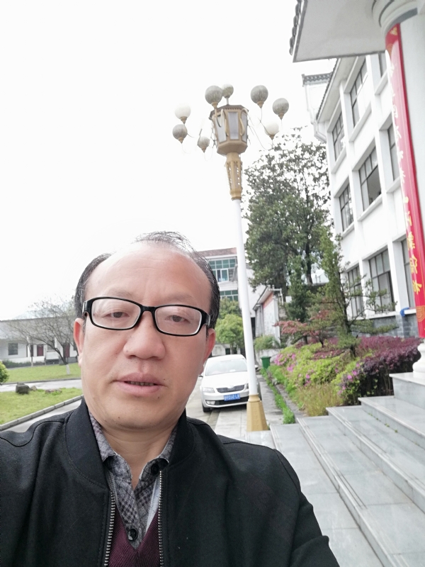 玫瑰祥云的第二张照片--杭州相亲服务中心