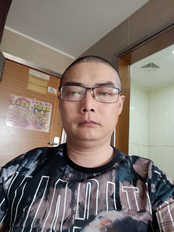 心梦无痕的第一张照片--杭州相亲服务中心