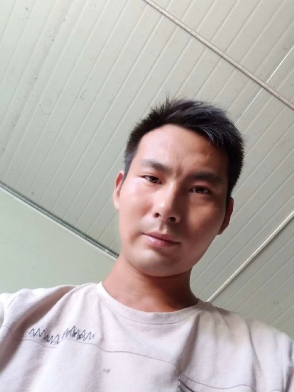 快乐肥宅水的第一张照片--杭州相亲服务中心
