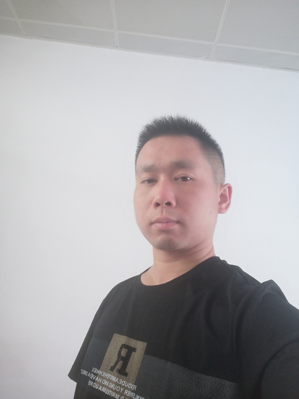 孤独的狼的第一张照片--杭州相亲服务中心