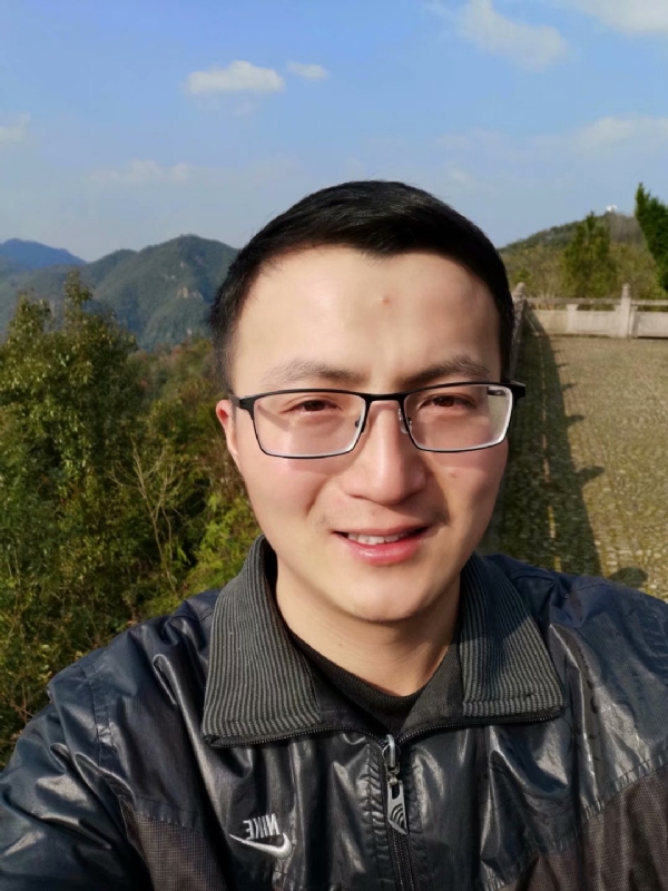 杨先生的第一张照片--杭州相亲服务中心