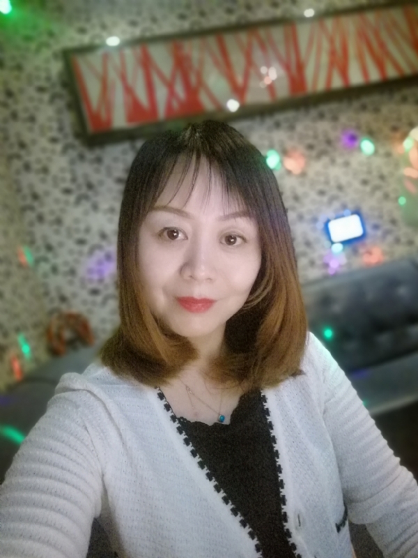 心如止水的第一张照片--杭州相亲服务中心