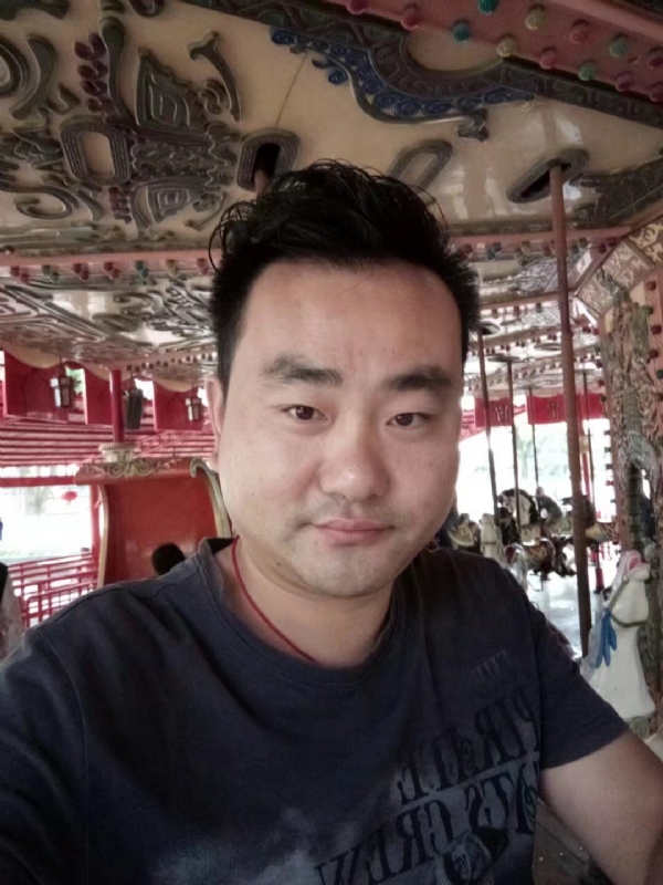 几许情深的第一张照片--杭州相亲服务中心