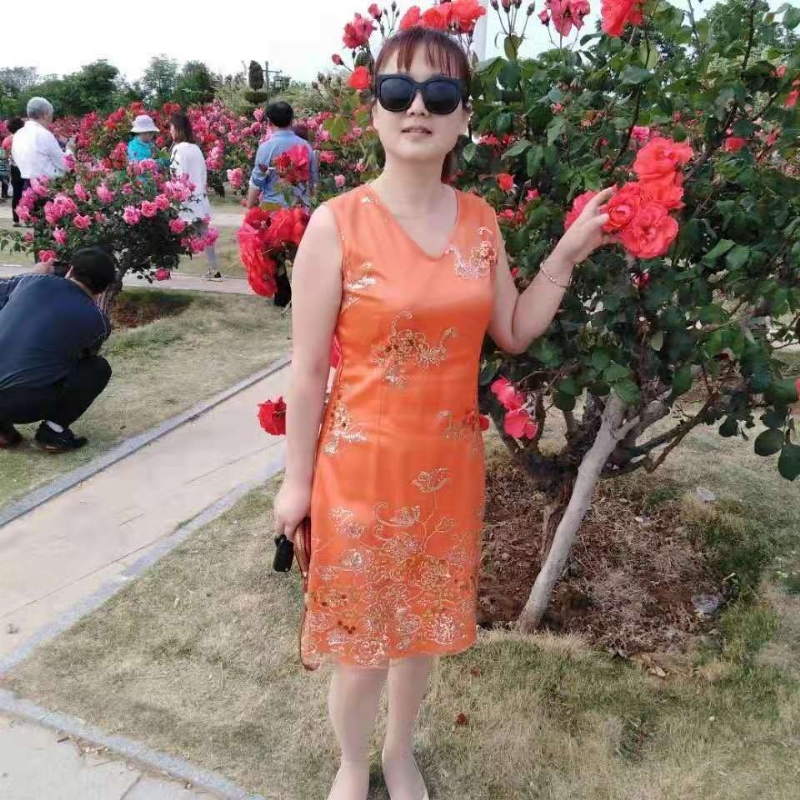 yunerfei的第一张照片--杭州相亲服务中心