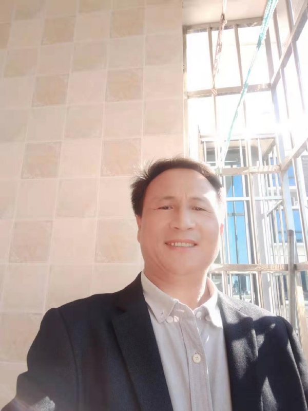 平平安安的第一张照片--杭州相亲服务中心