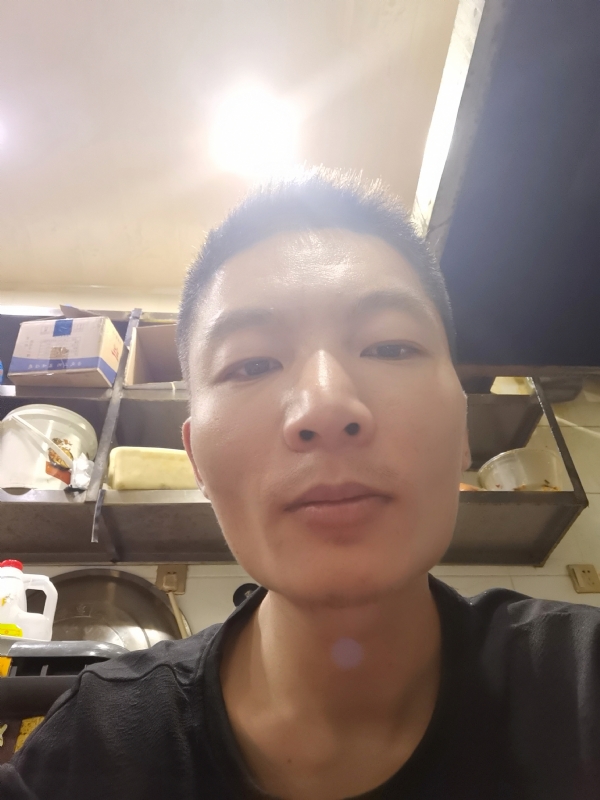 邹先生的第一张照片--杭州相亲服务中心