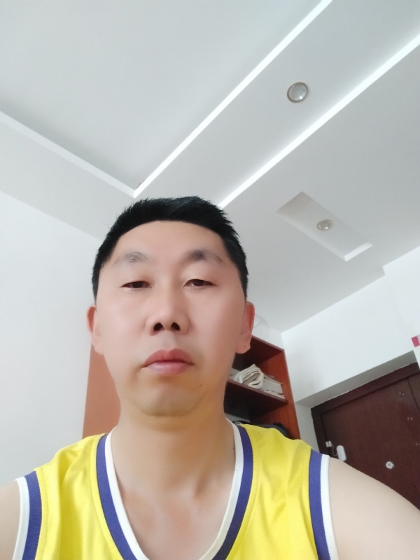 写尽半生纸上酸的第一张照片--杭州相亲服务中心