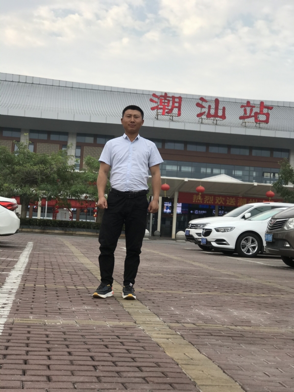 健华的第三张照片--杭州相亲服务中心