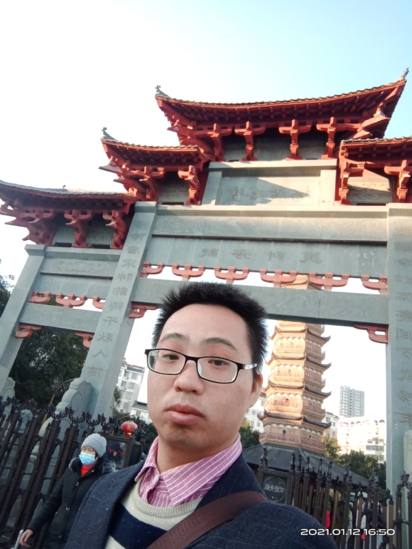 碧血丹心的第一张照片--杭州相亲服务中心