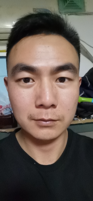 朴实无华的第一张照片--杭州相亲服务中心