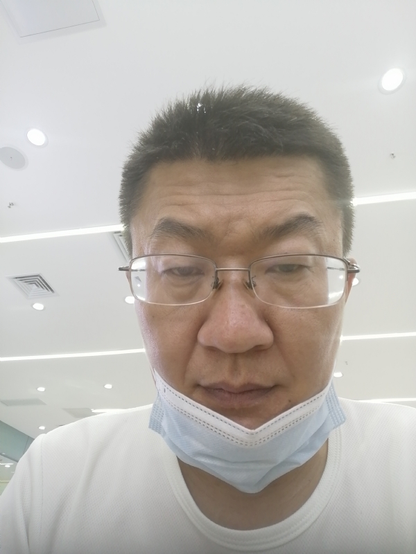 无奈的第一张照片--杭州相亲服务中心