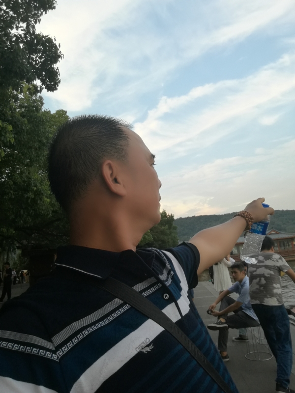木子五的第四张照片--杭州相亲服务中心