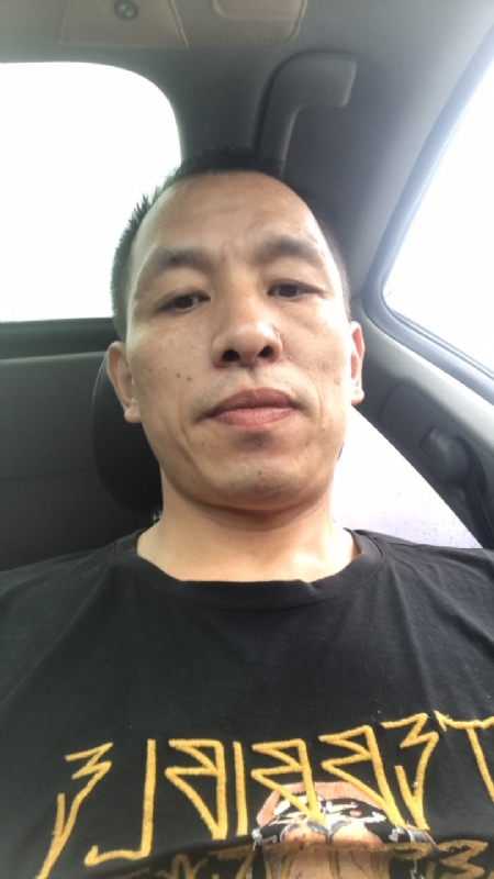 迷茫的第一张照片--杭州相亲服务中心
