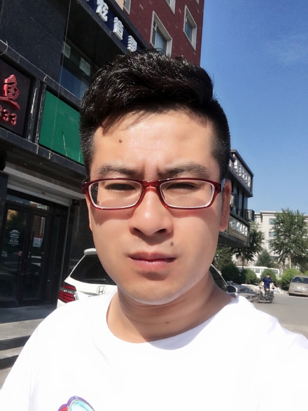 AA首席的第一张照片--杭州相亲服务中心