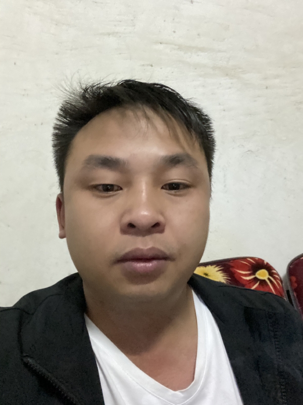 啊呜的第一张照片--杭州相亲服务中心