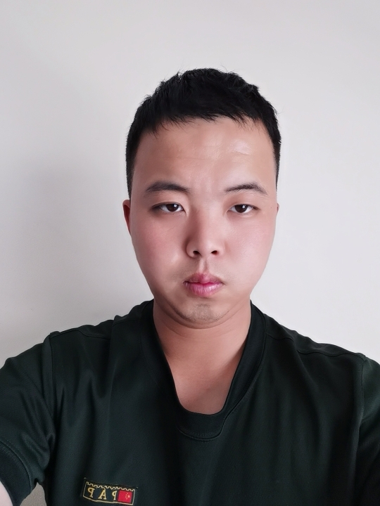 明月天涯的第一张照片--杭州相亲服务中心